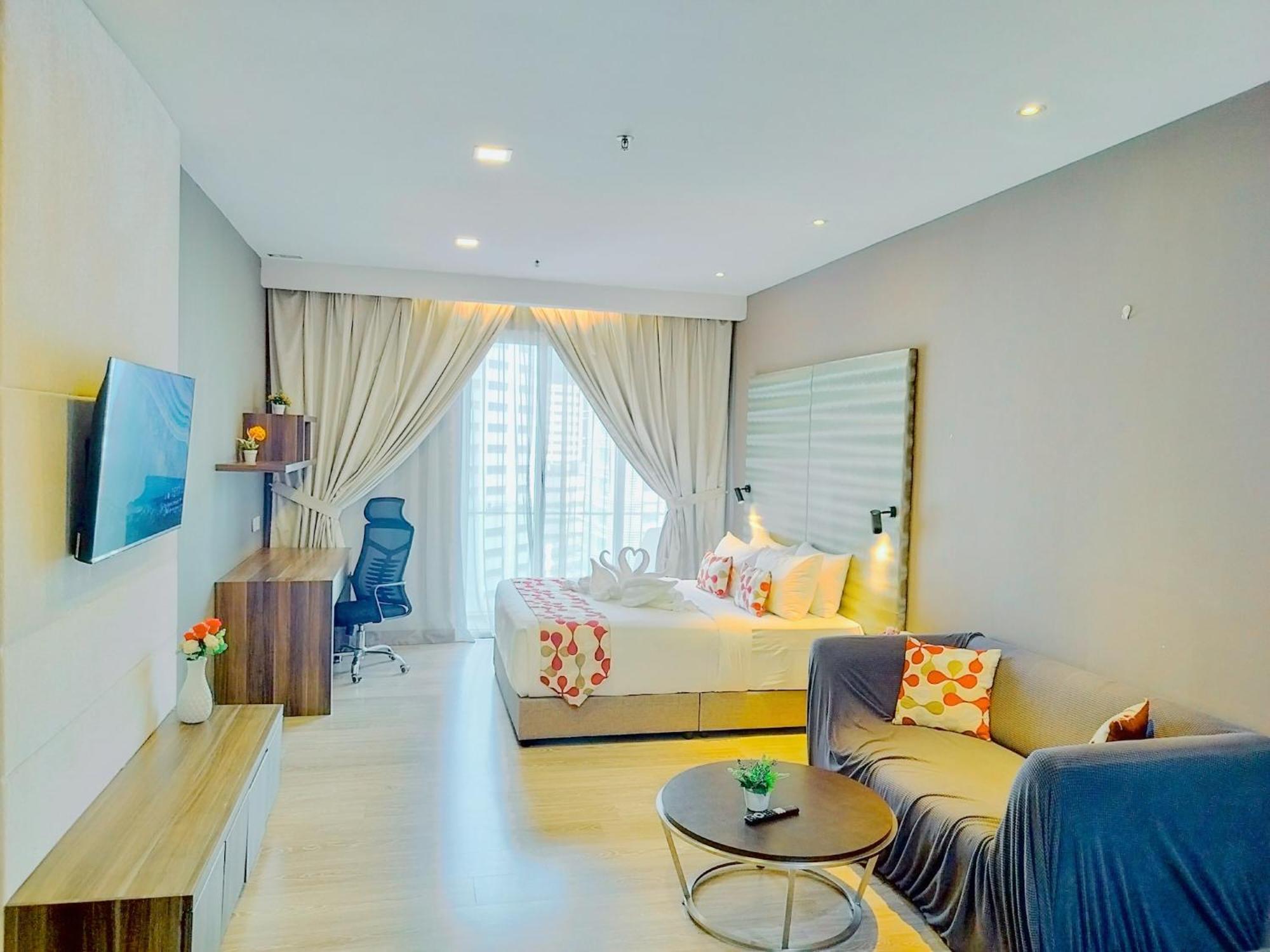 One Bukit Ceylon Klcc, Future Star *