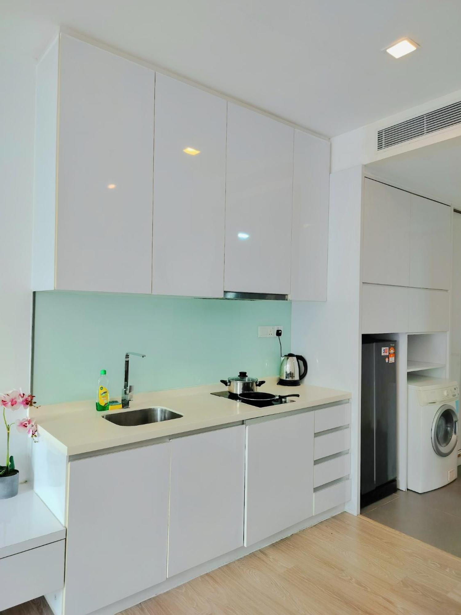 Appartement One Bukit Ceylon Klcc, Future Star